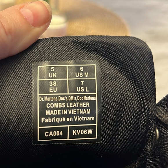 Dr. Martens boots - Picture 6 of 6